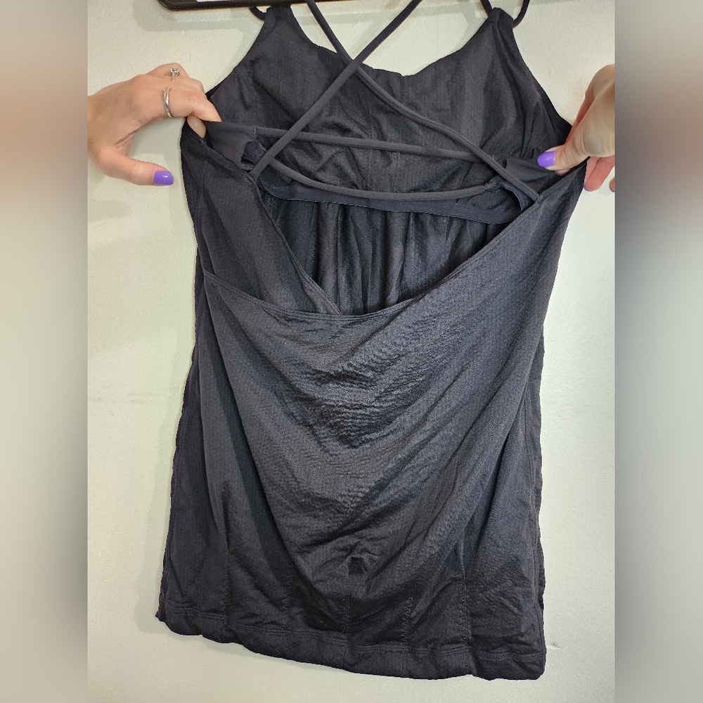 Lululemon Black Strappy Tank Size 4
